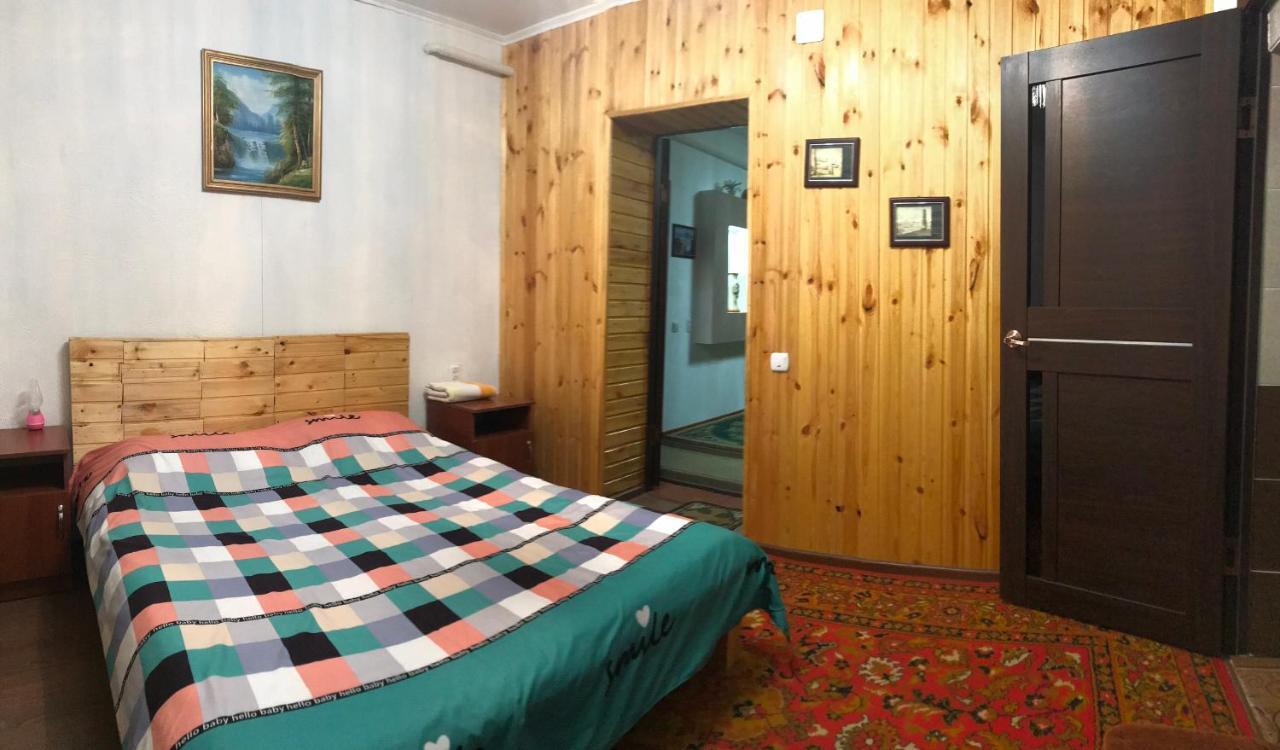 Guest House Kagan Toktogul Zewnętrze zdjęcie